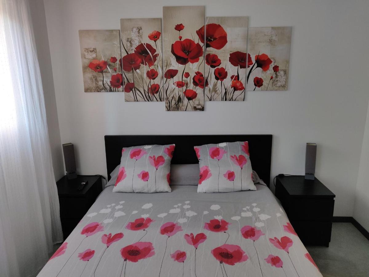 Les Terrasses De Valensole Bed & Breakfast Exterior foto