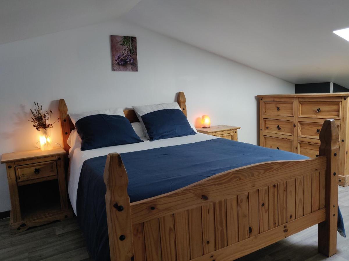 Les Terrasses De Valensole Bed & Breakfast Exterior foto
